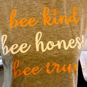 Bee Kind t-shirt